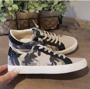 Vintage Havana Camo Glitter Sneakers